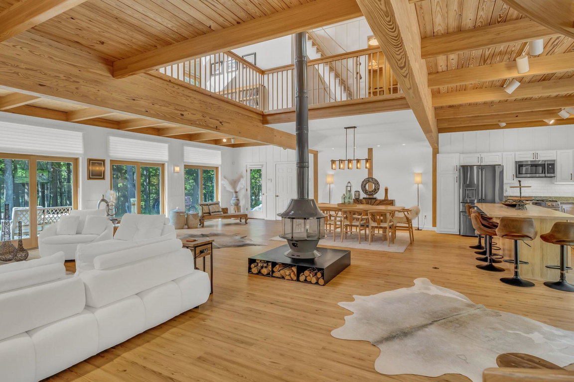 39-web-or-mls-195-branchview-dr