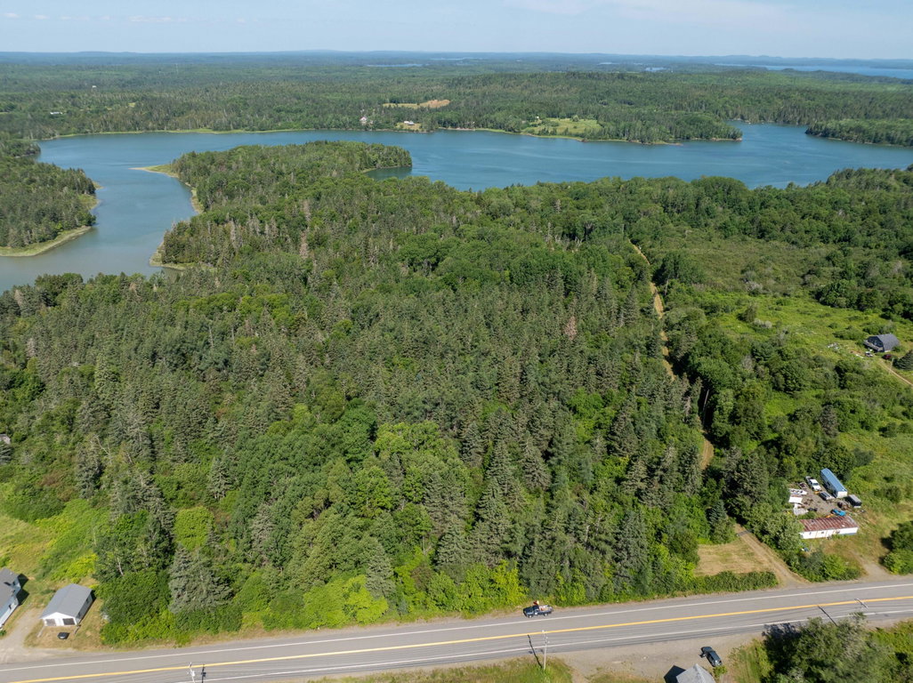 Lots 1,2,3 Tideway Lane Lubec