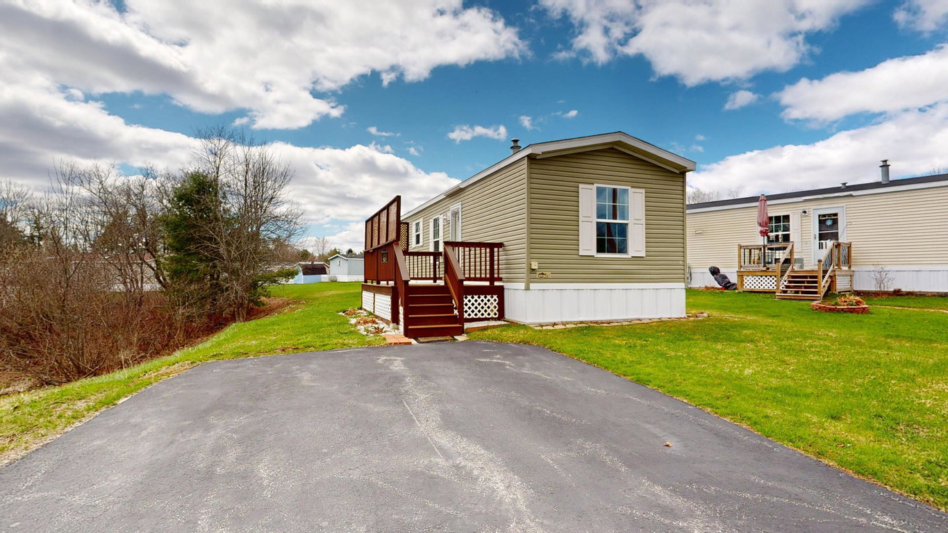 5 Parkview Lane Lewiston