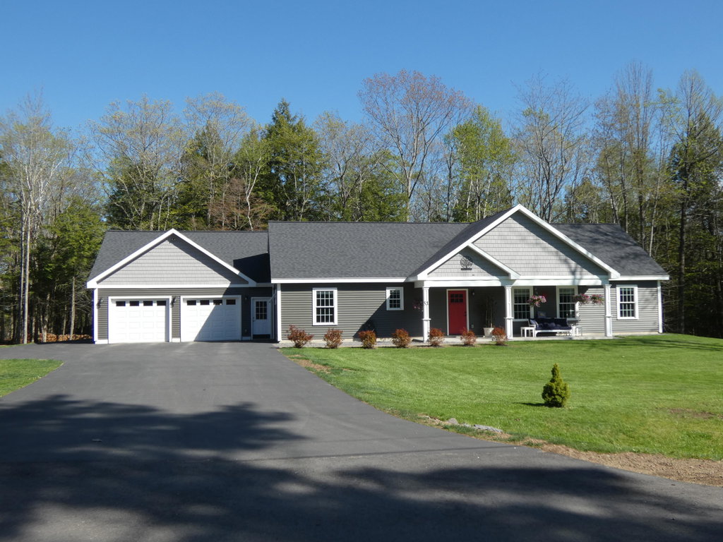 51 Keenan Drive Sidney