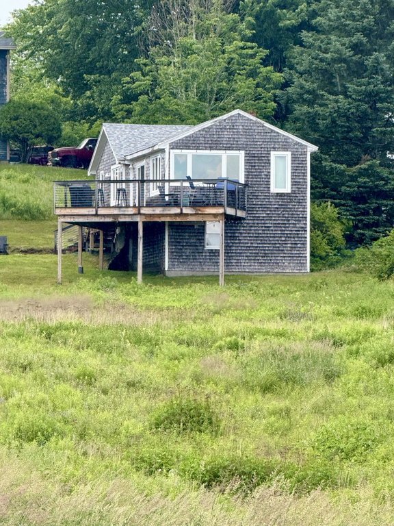 423 Ridge Road Addison