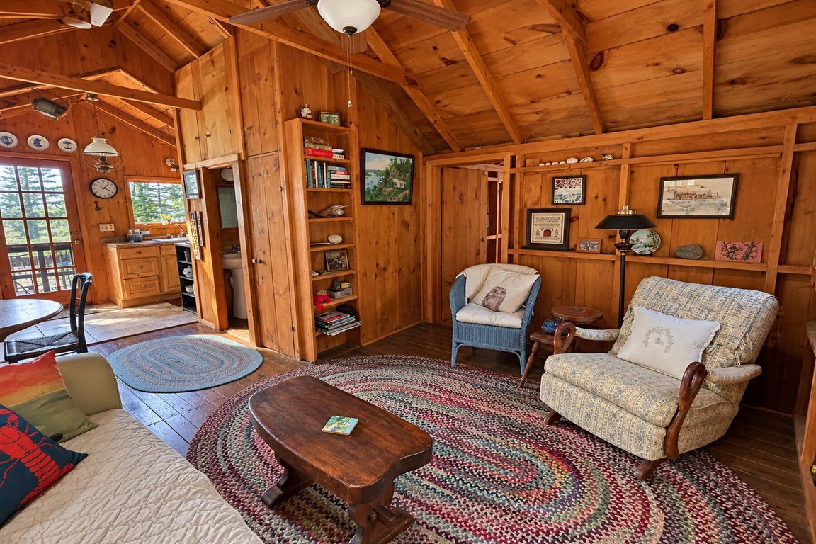 11 livingroom 4