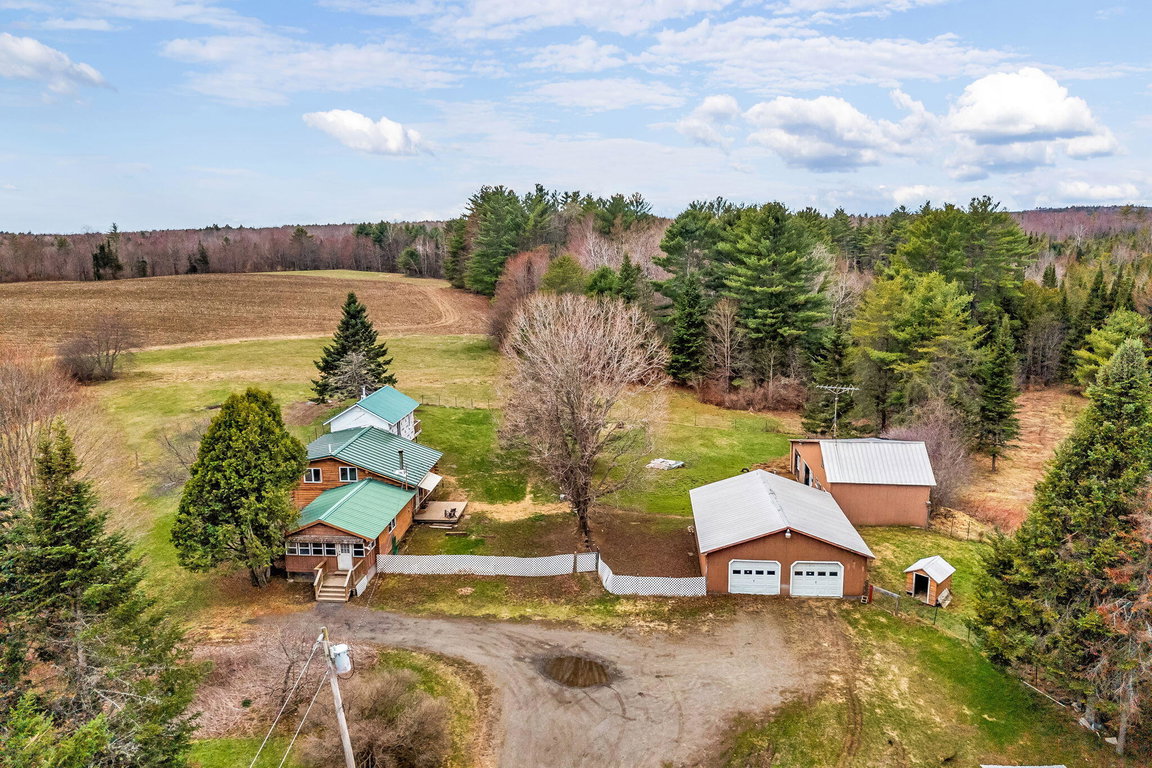 1294 Molunkus Road Cornville
