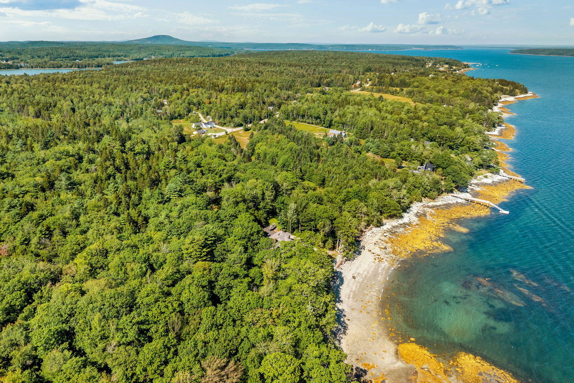 115-web-or-mls-1197-bay-rd