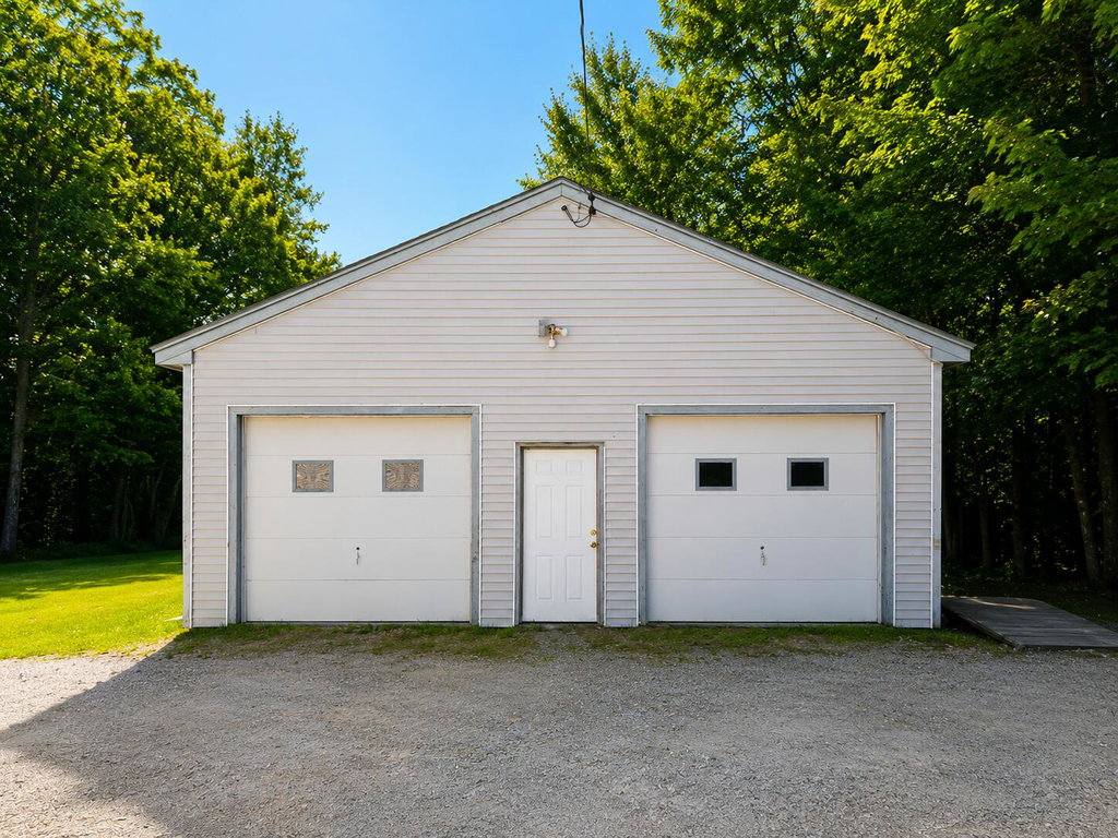 2 bay garage