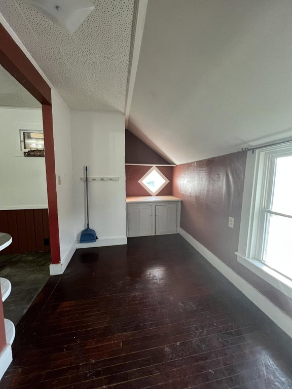 other end of dining area