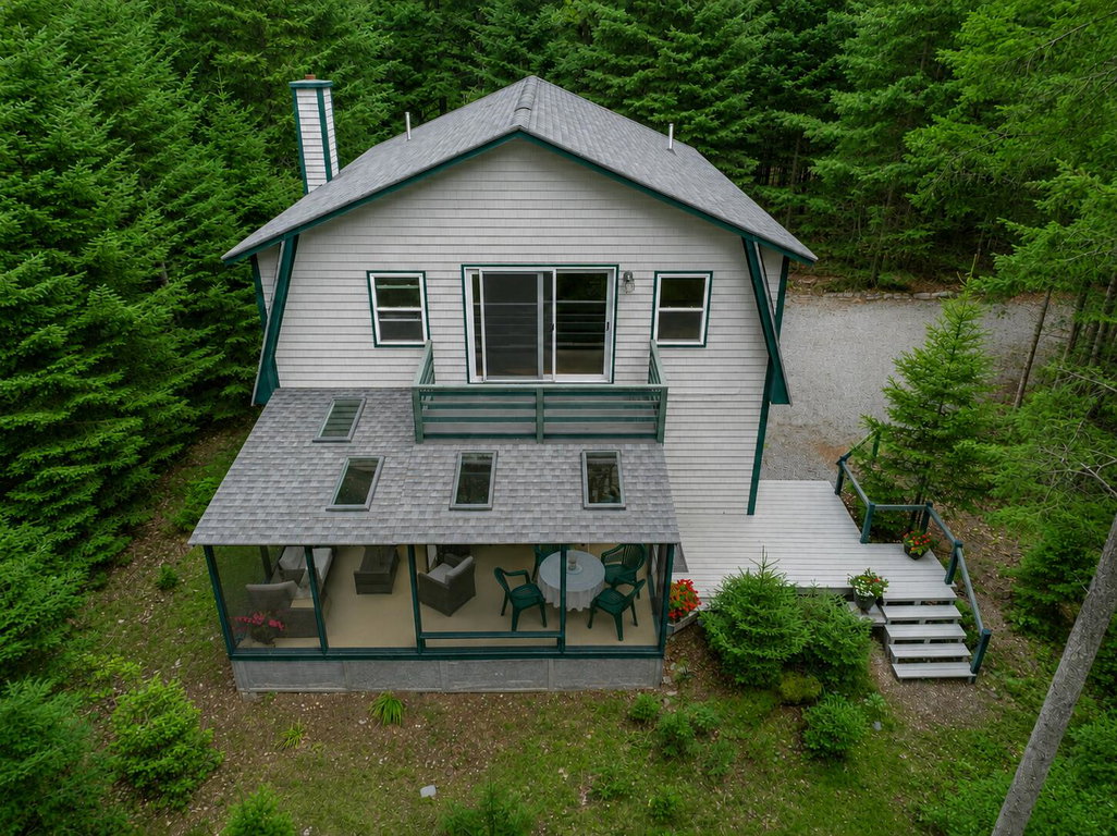 Porch Side Drone