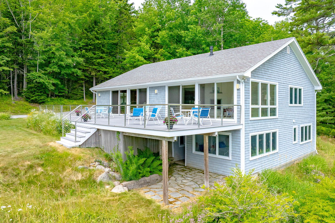 87 Harborside Road