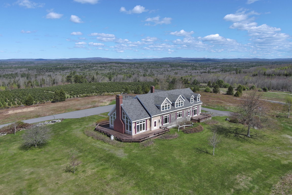 297 Appleton Ridge Road Searsmont