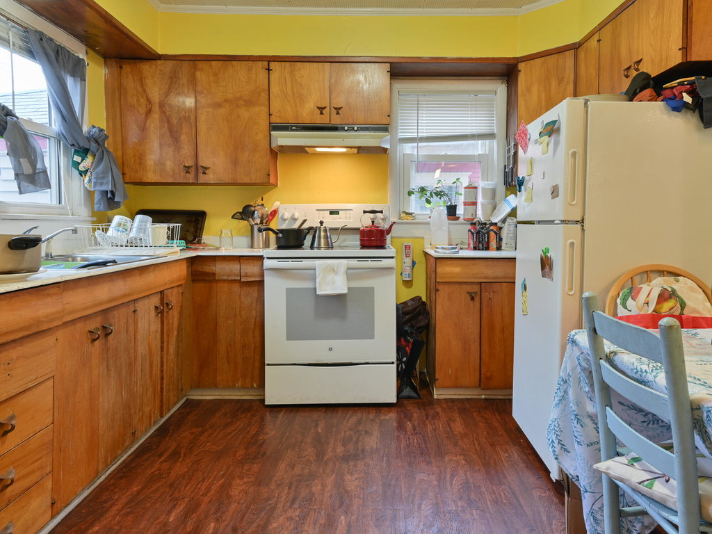 Kitchen Apt 1