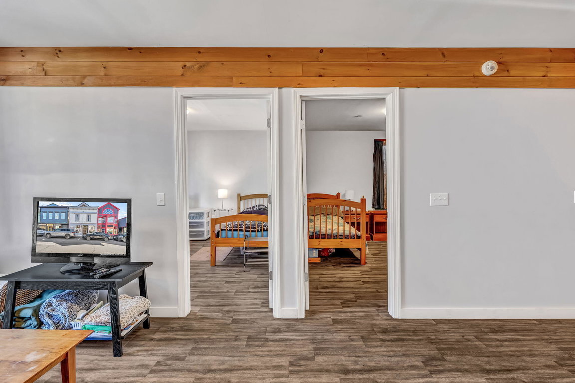 36-web-or-mls-14-cottage-st