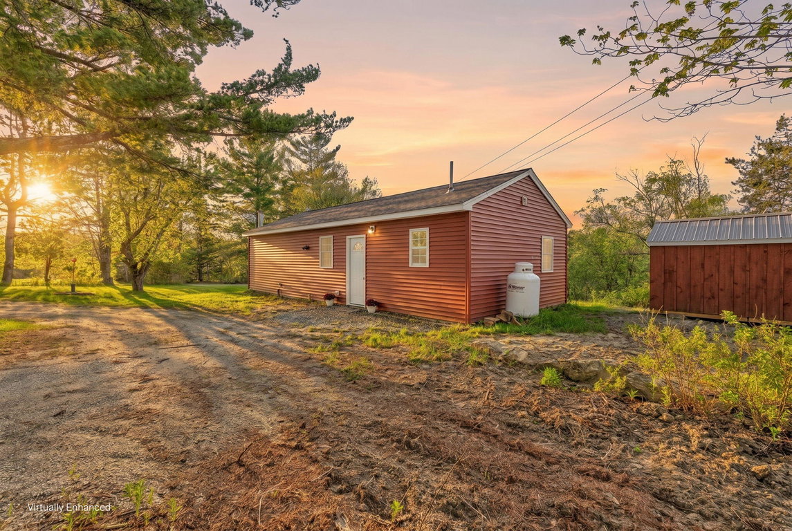 1-web-or-mls-727-n-bend-rd