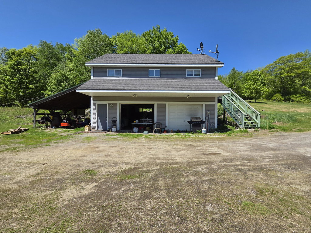 842 Brighton Hill Road Minot