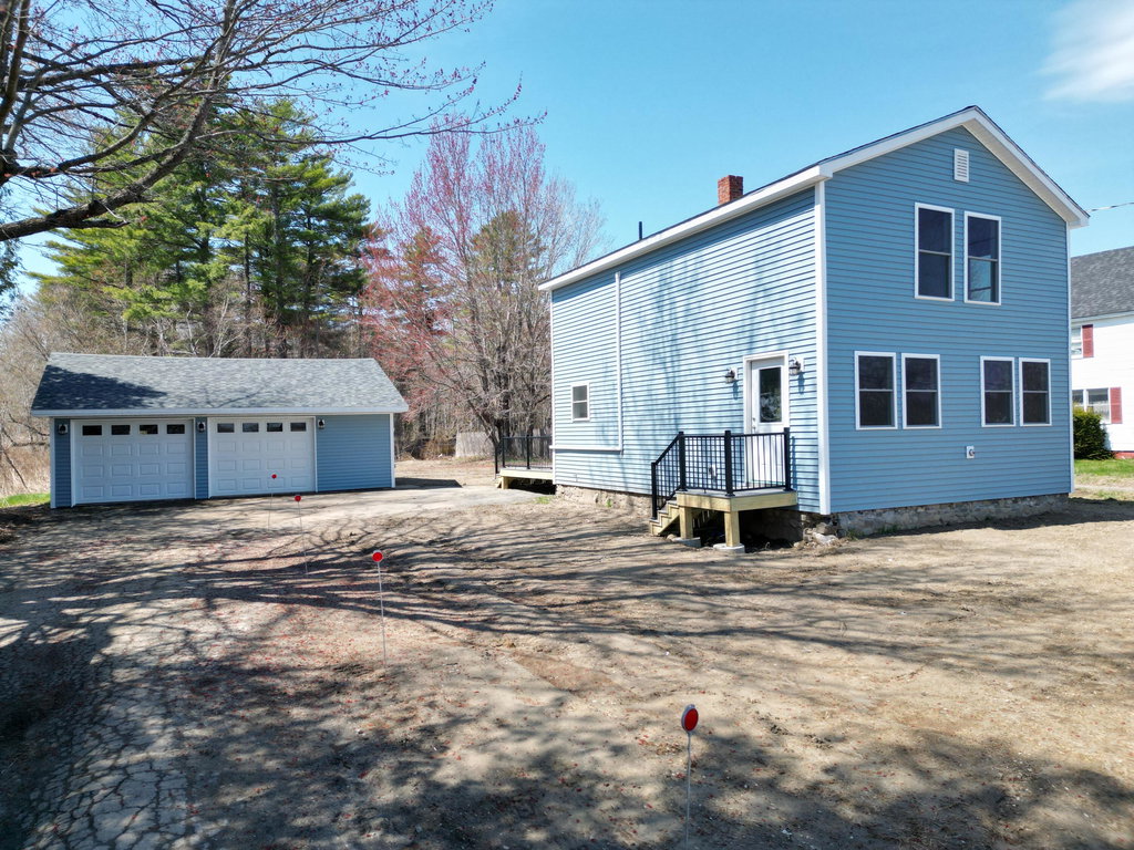 38 River Road Howland