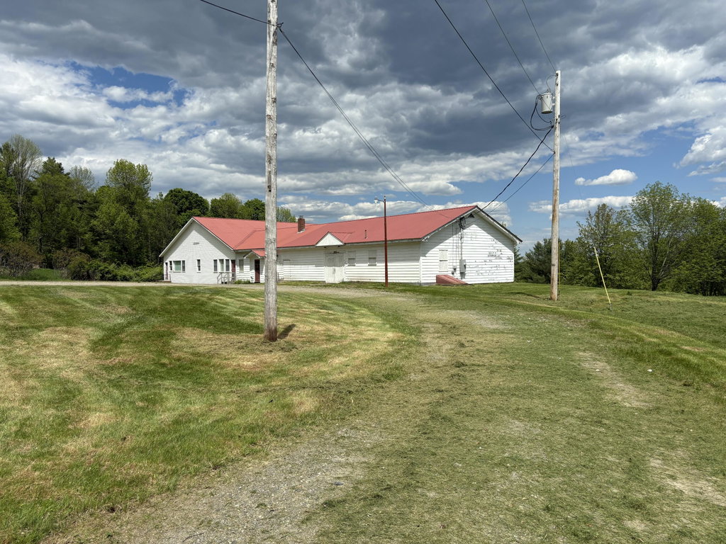 99 Easy Street Canaan
