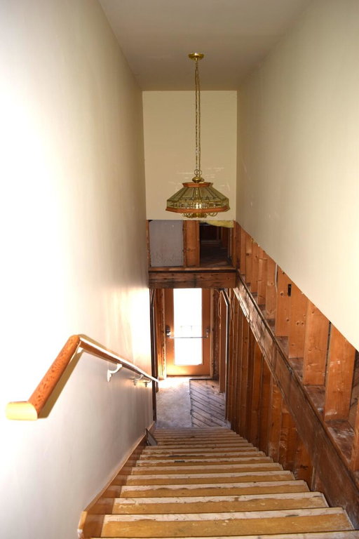 L 11
