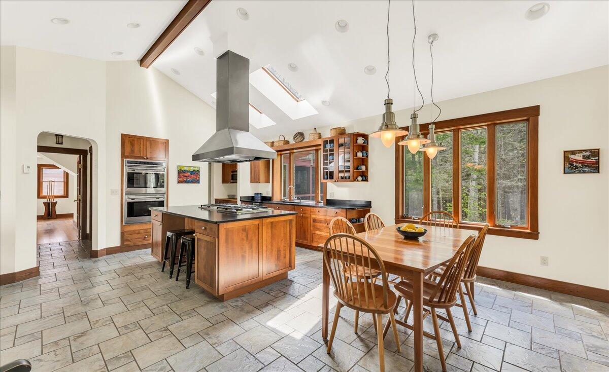 015-70 Ledgewood Ln (33 of 109)