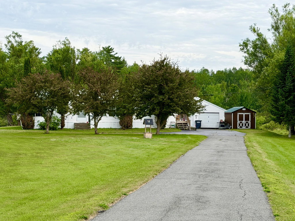 142 Lake Road Levant