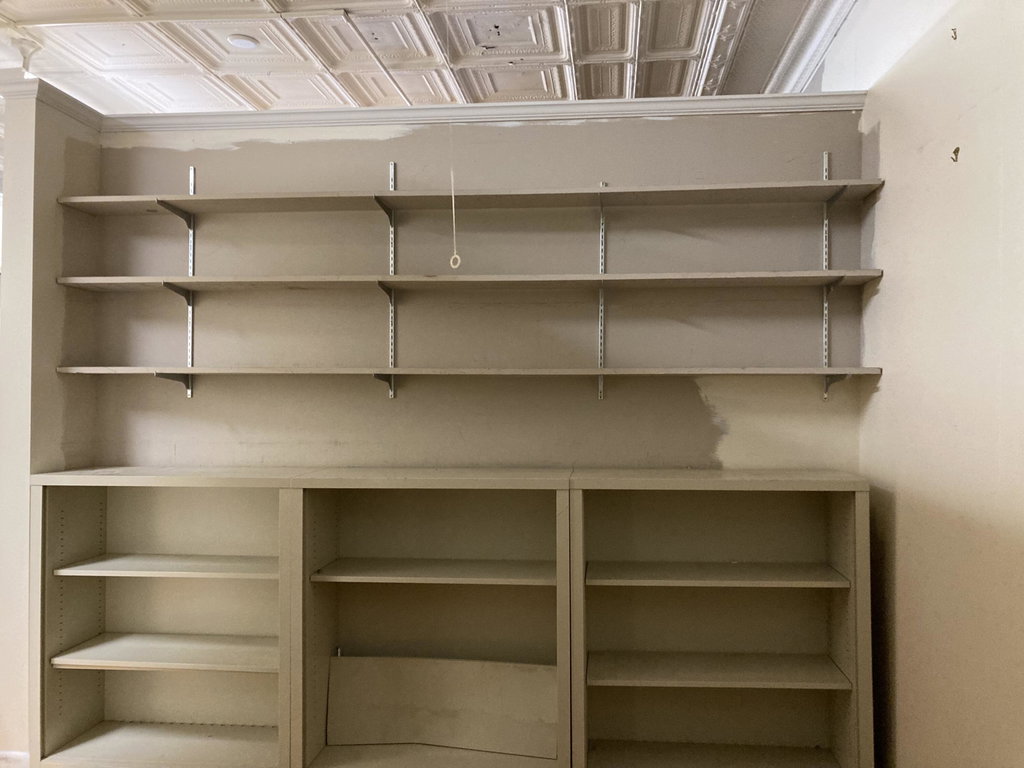 Library shelving, 1st fl.
