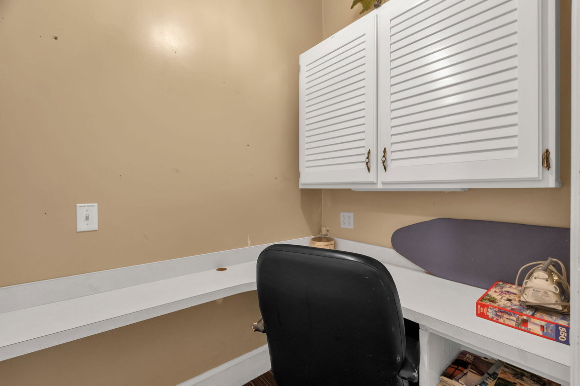 25-web-or-mls-11-high-st