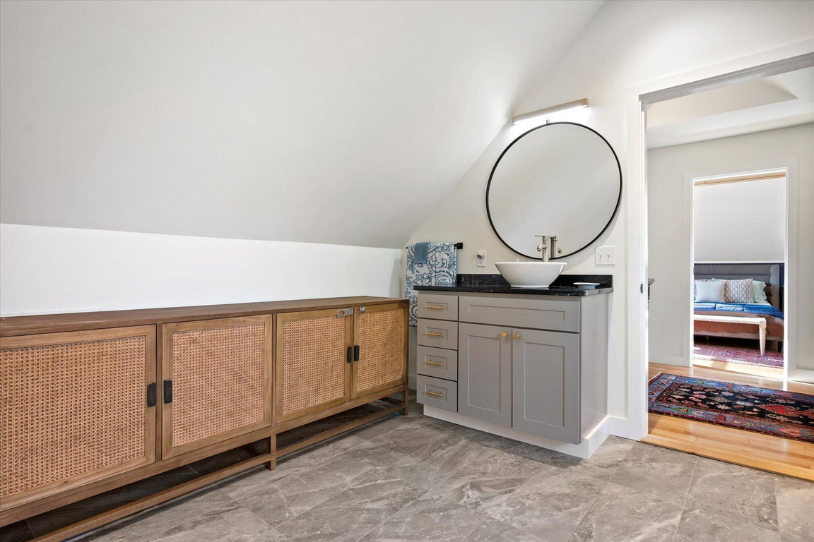 50-Bathroom 2