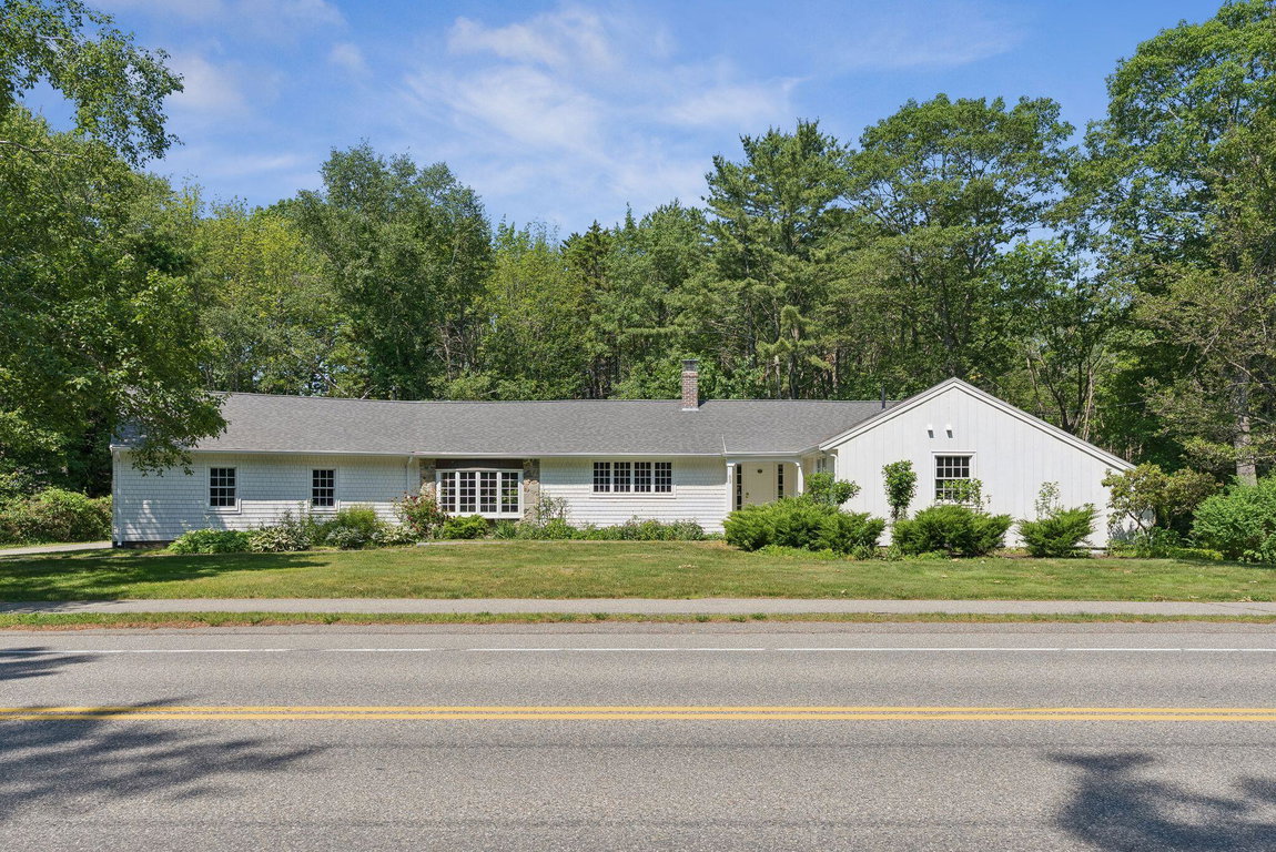 53 Beach Avenue Kennebunk