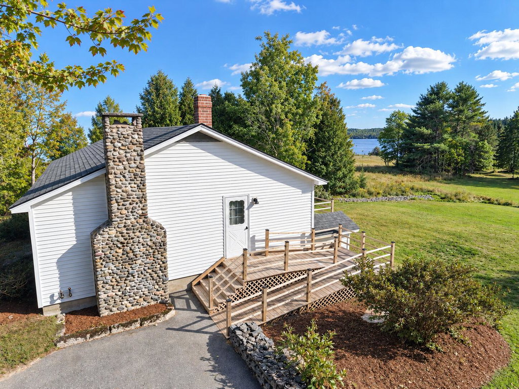 Side entrance to home