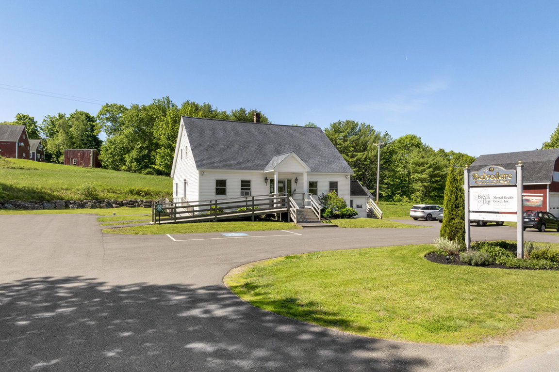 18 Belvedere Road Damariscotta