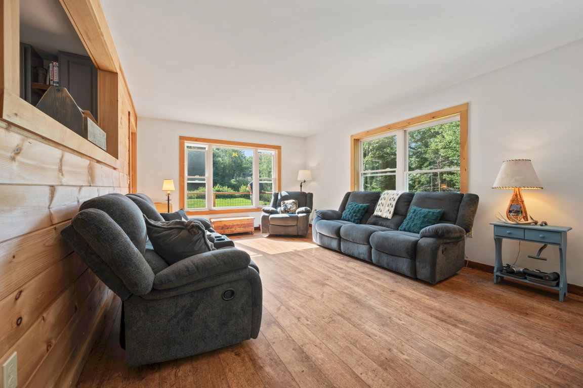 12-Living Room