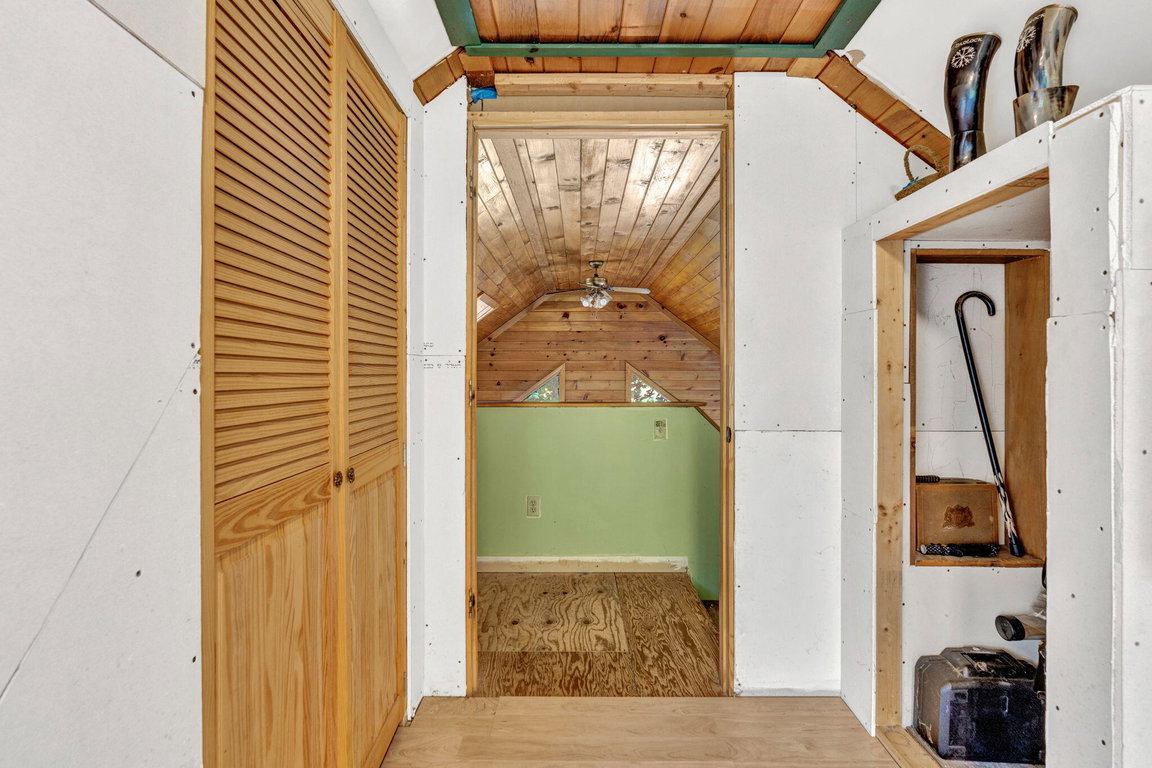 32-web-or-mls-26-wolf-cove-rd