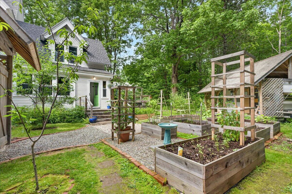 57 Ellsworth Rd. Blue Hill