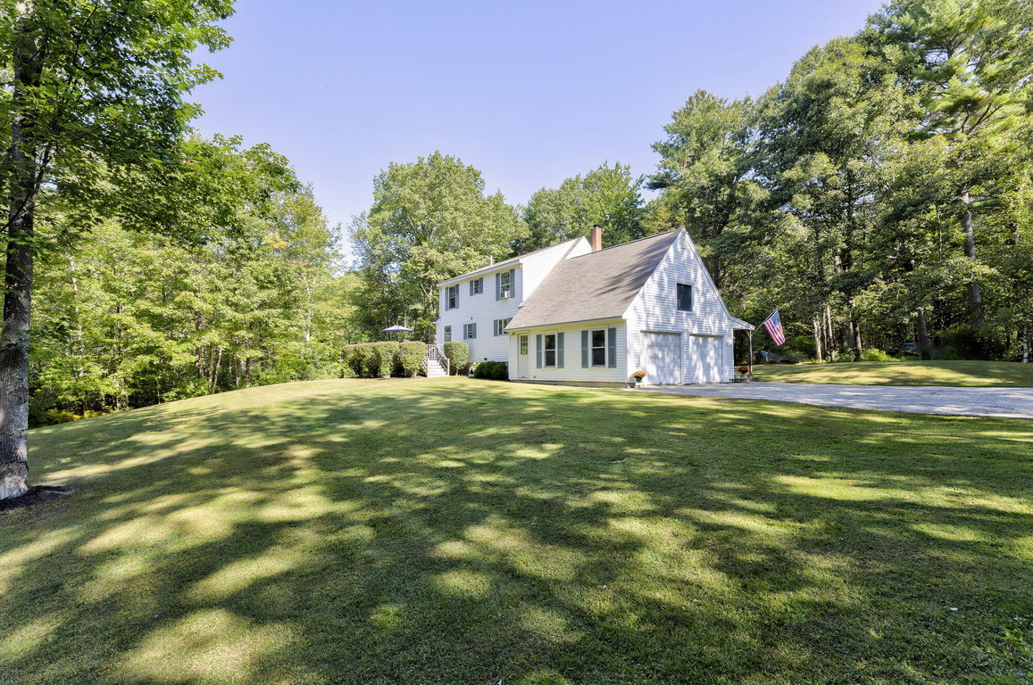 9 Standish Glen Standish