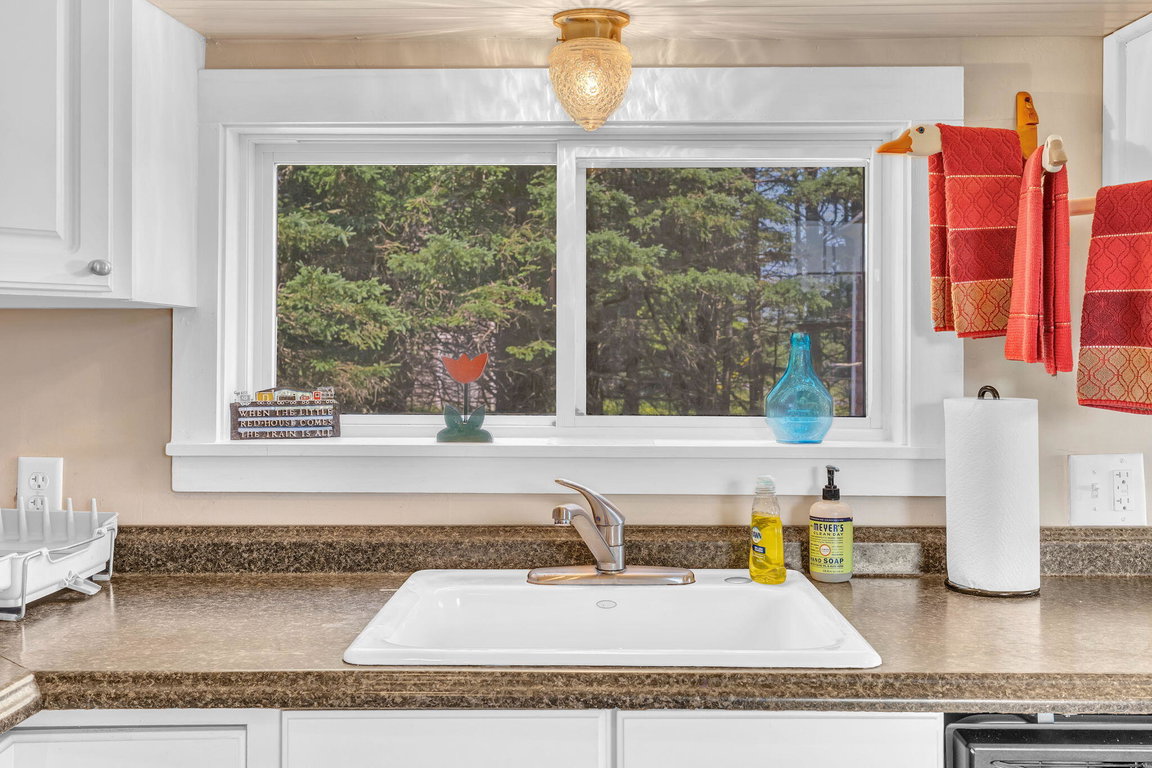 8-web-or-mls-456-cranberry-rd