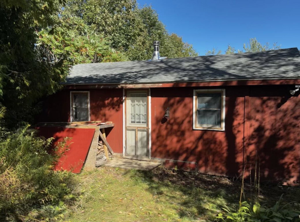 598 Quaker Hill Road Albion