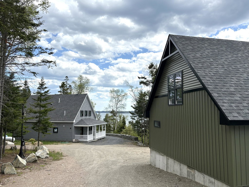 615 Garnet Head Road Pembroke