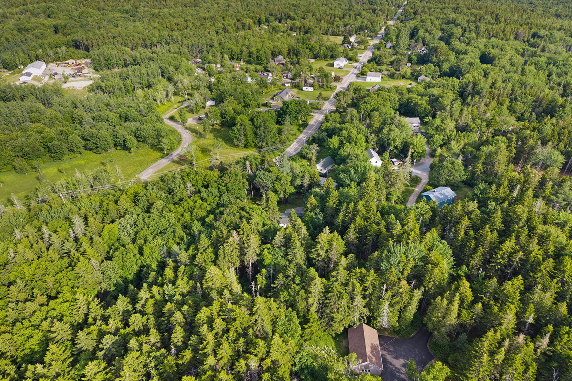 5 Cedar Hill Rd