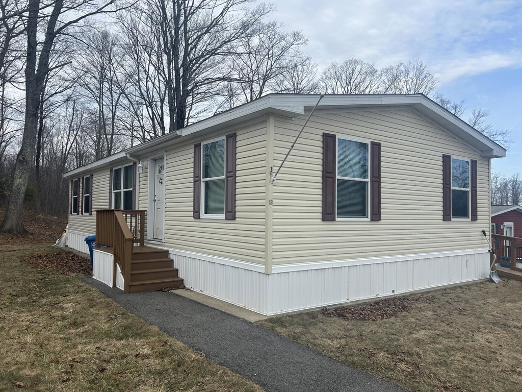 13 Seaglass Lane Kittery