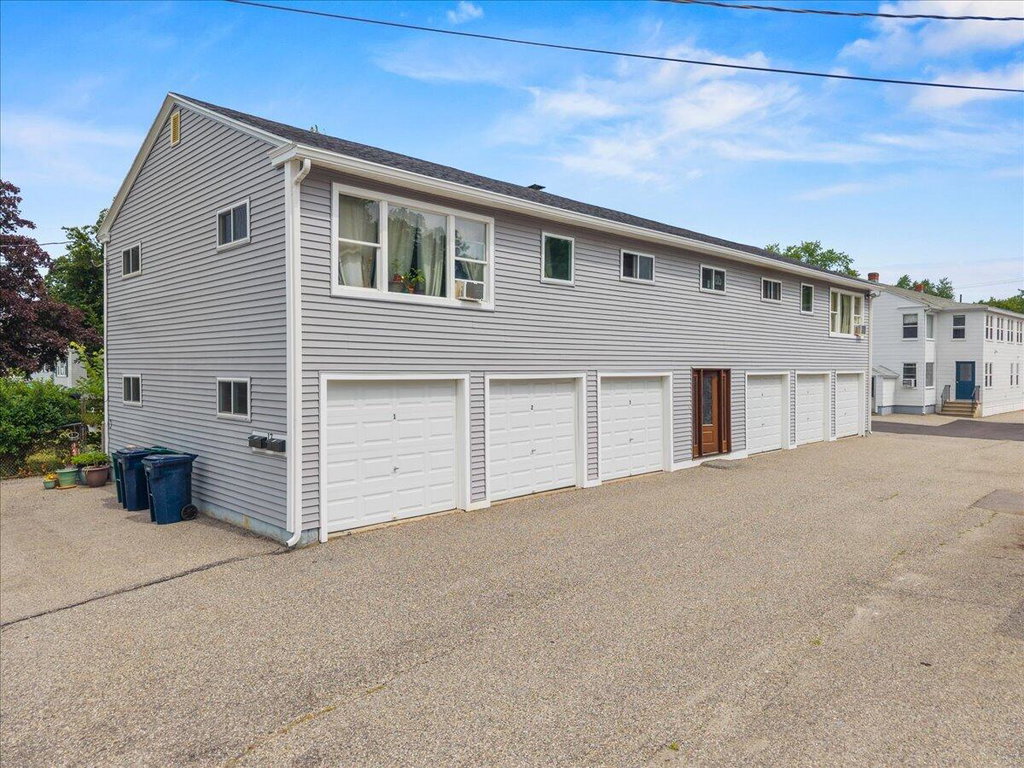 17 Willett Street Biddeford