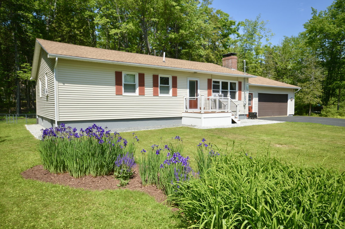 226 Center Drive Orrington