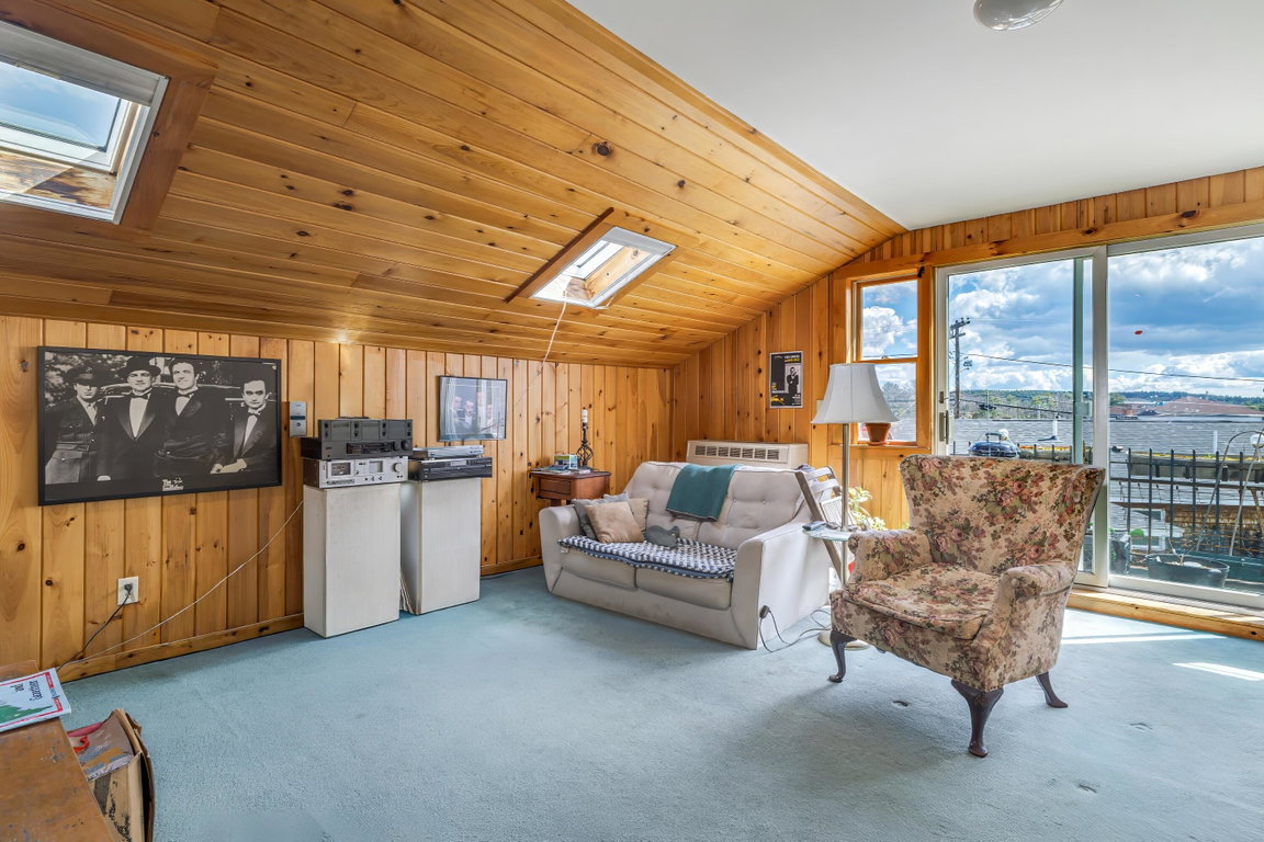 39-33-37 Water Street-DTP