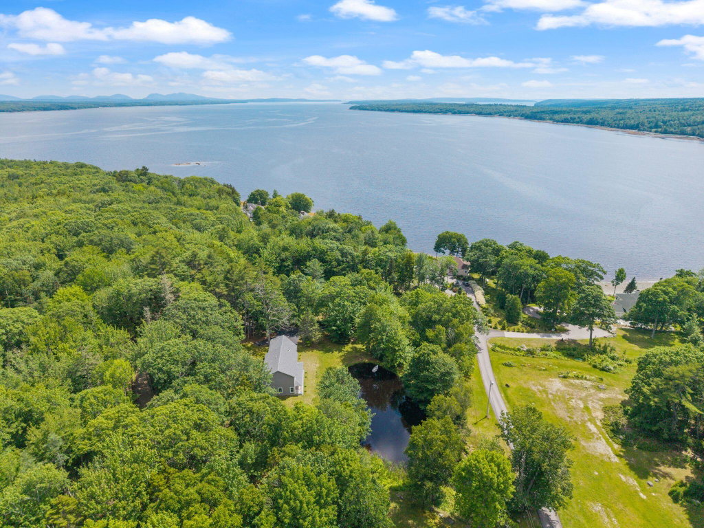 36 Viking Trail Lane
