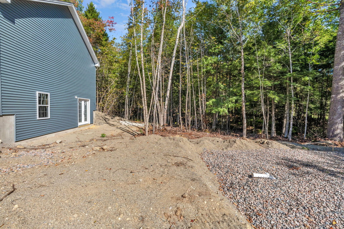 44-web-or-mls-63-bridgetwin-rd