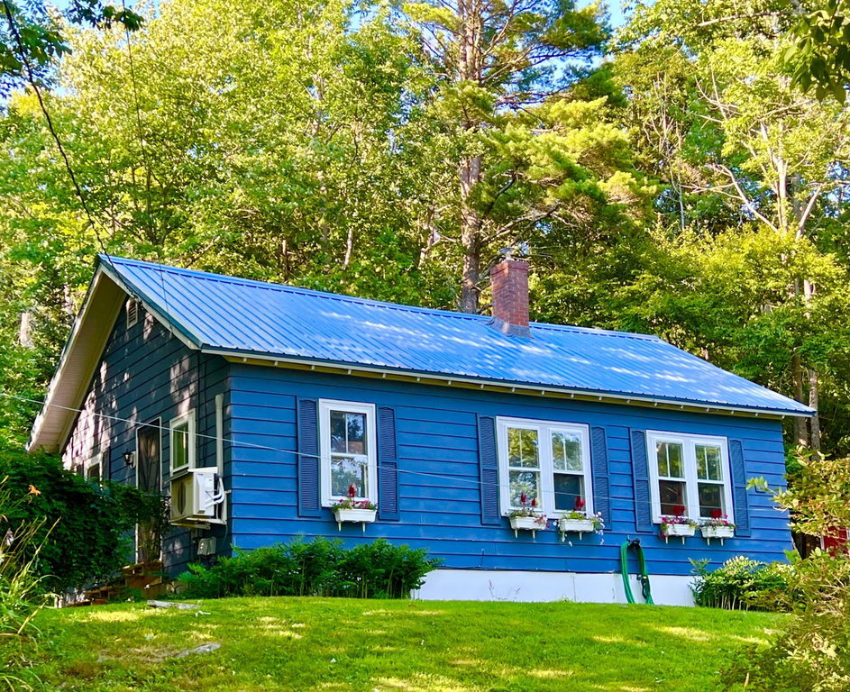 10 Perry Drive Sullivan