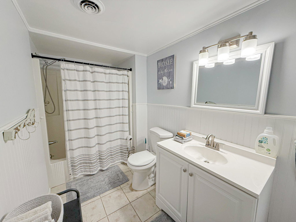 Full bathroom downstairs