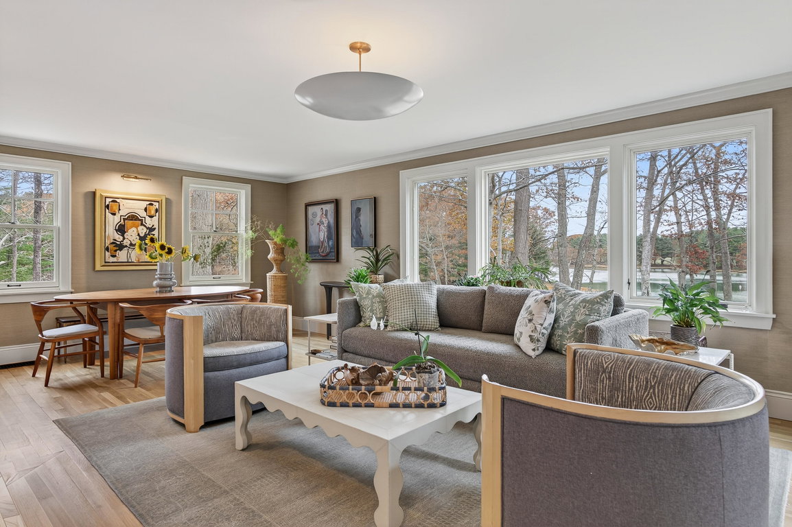3 Long Cove Road York