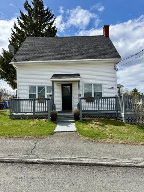 141 12th Avenue Madawaska