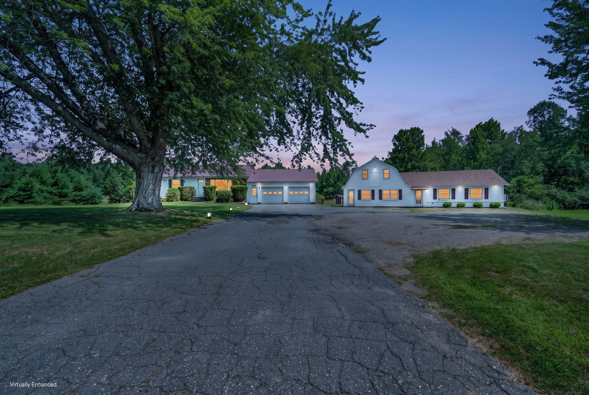 732 Main Street Corinth