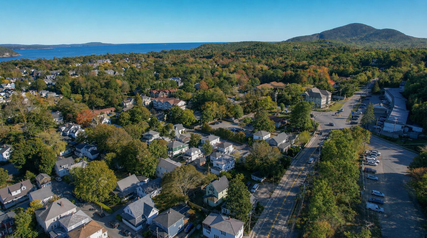 Bar Harbor Bowles Ave