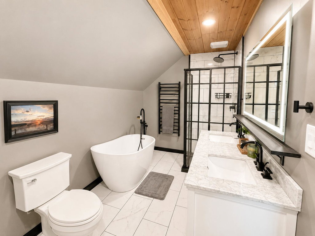 Primary suite bathroom