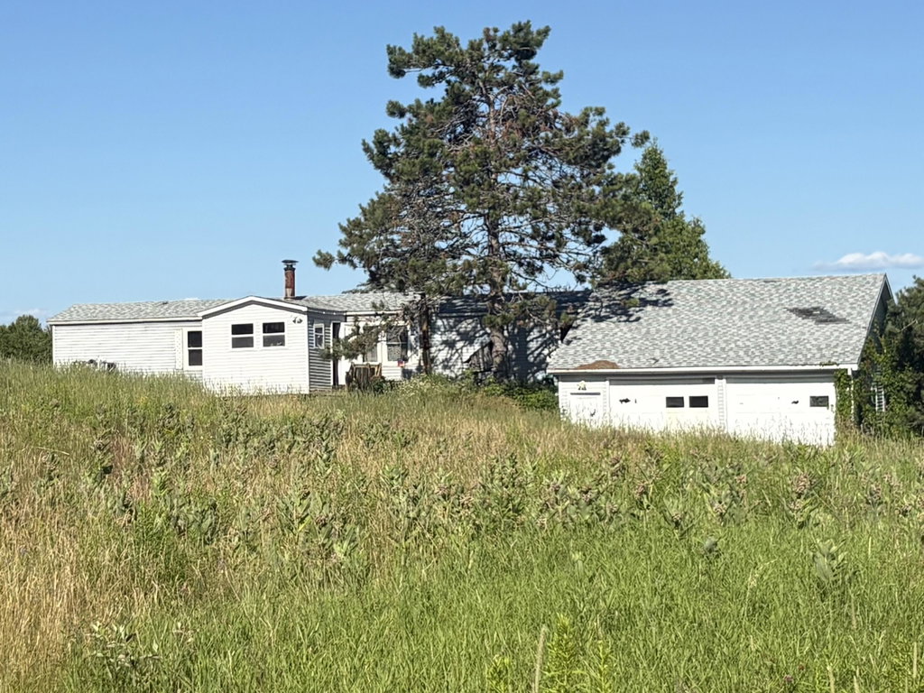 111 Thomas Hill Road Lee